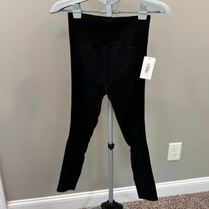 Halfdays Sophia Leggings size Medium NWT